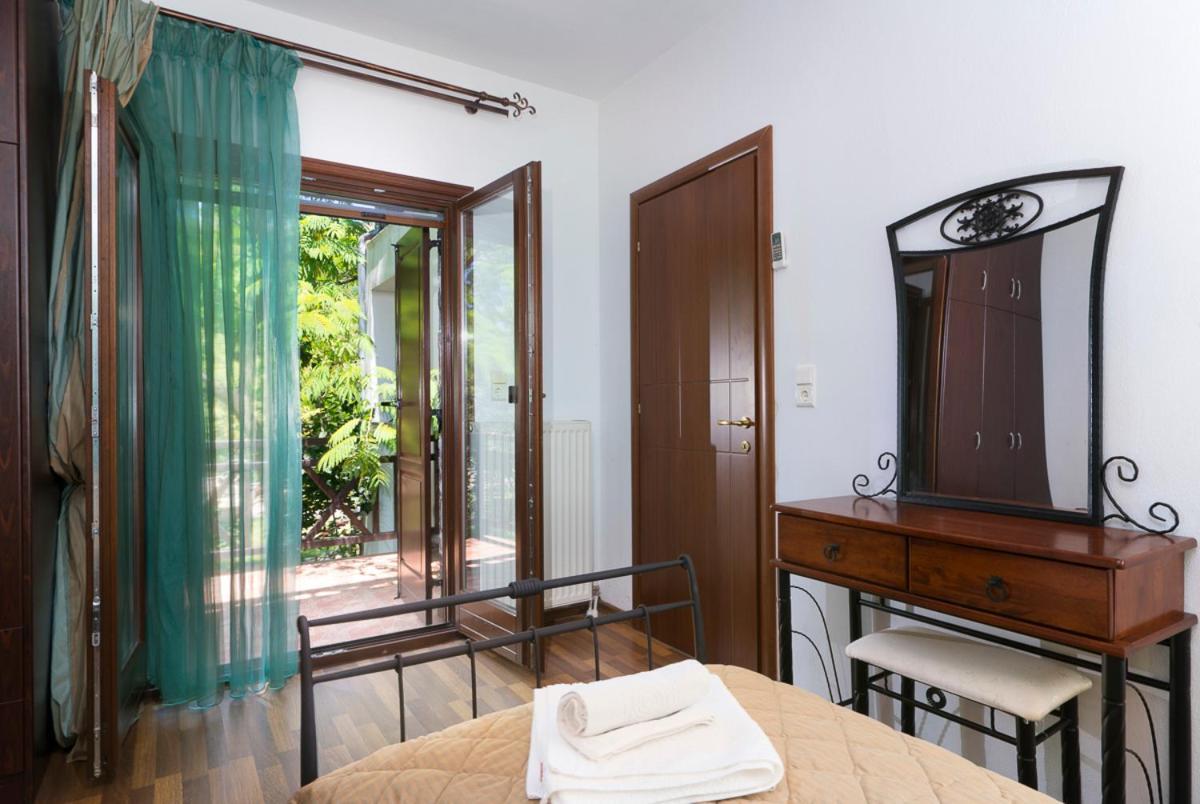 Menir Luxury Apartments Прінос Екстер'єр фото